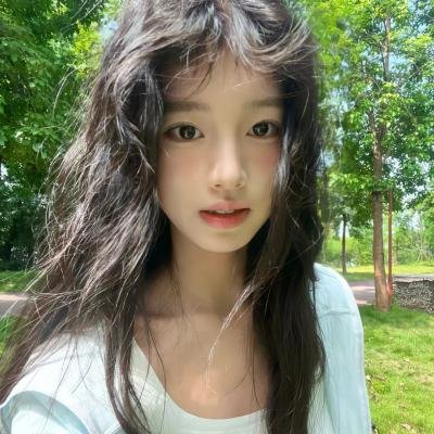 怪物少女妮莫娜